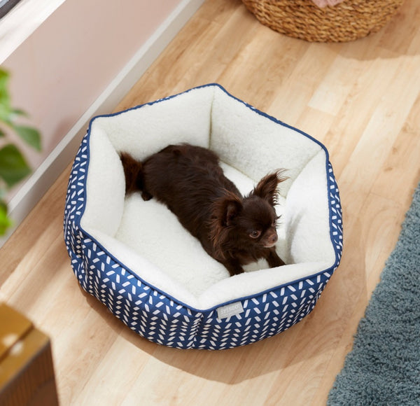 Frisco Sherpa Hexagon Bolster Cat & Dog Bed, Basket