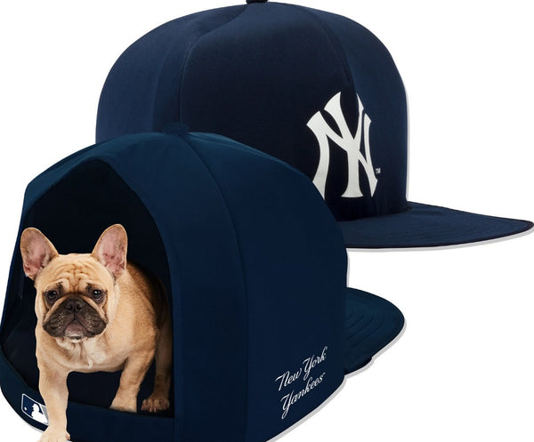 Nap Cap MLB Plush Cat & Dog Bed